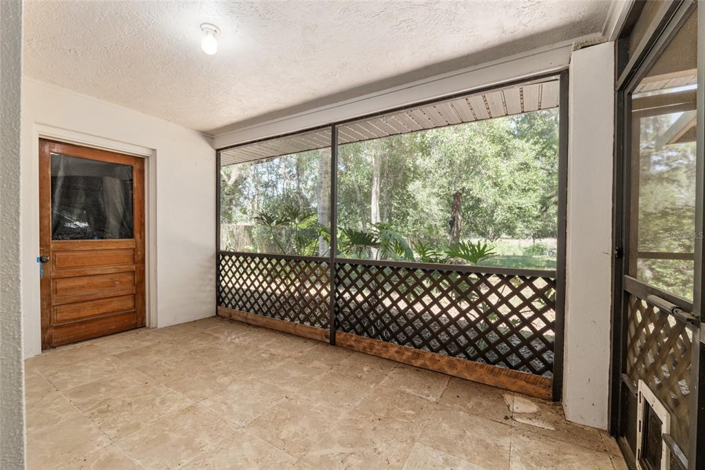 4367 Highway 301 Bushnell, FL 33513 - Photo 29 of 44 a view of a room with windows