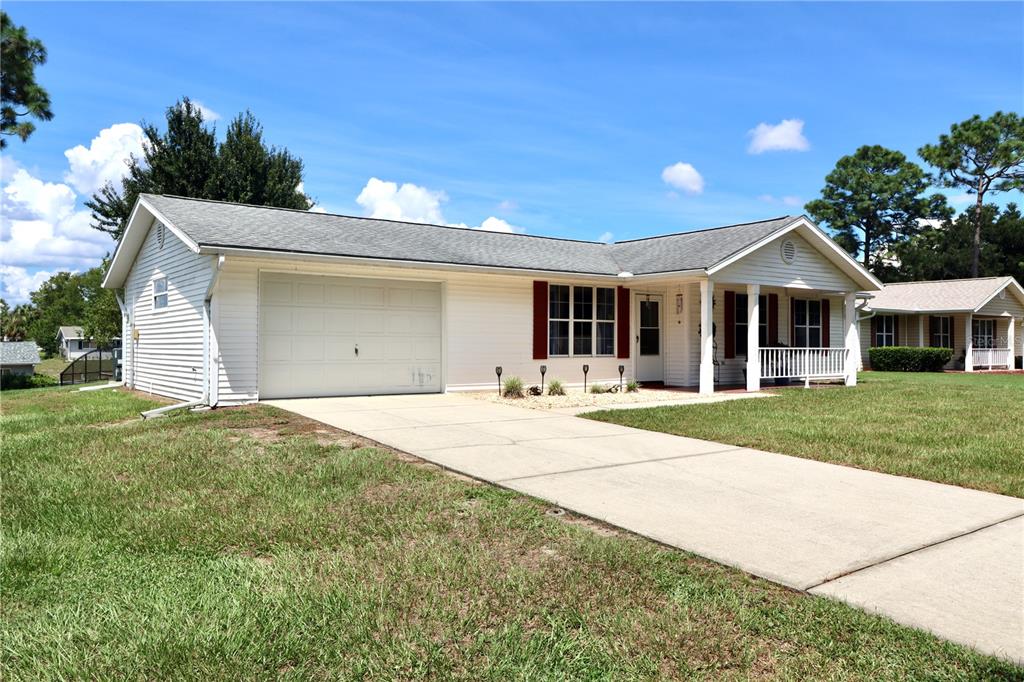 8565 Southwest 108th Pl Road Ocala, FL 34481 - Photo 5 of 45 Gallery Image 5