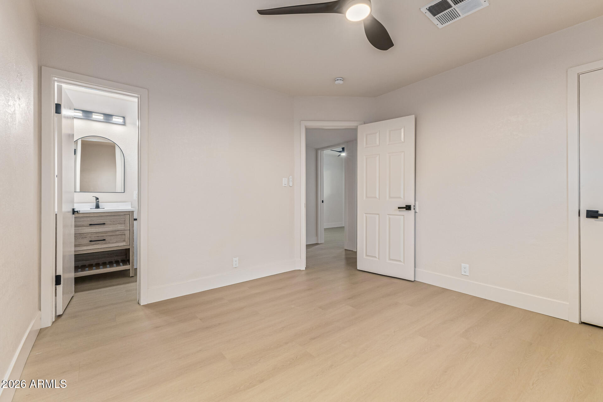 4634 West Weldon Avenue Phoenix, AZ 85031 - Photo 13 of 21 18-Weldon