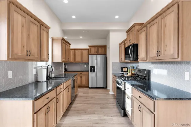 $469,900 | 1712 Kingfisher Lane, Pueblo, CO 81008