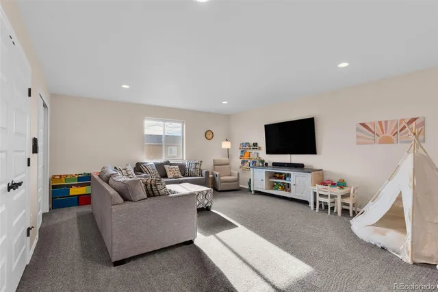 $469,900 | 1712 Kingfisher Lane, Pueblo, CO 81008