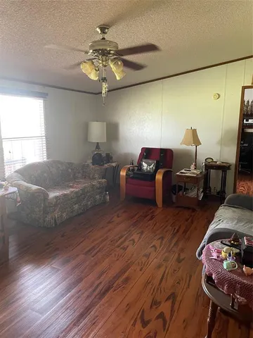 $240,000 | 735 Hight Road, Waxahachie, TX 75167