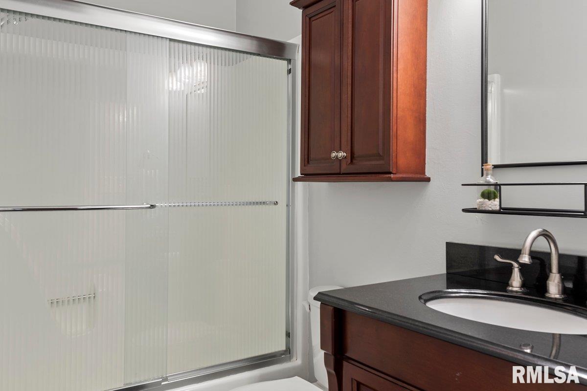 2436 Lindbergh Boulevard Springfield, IL 62704 - Photo 24 of 39 Gallery Image 24
