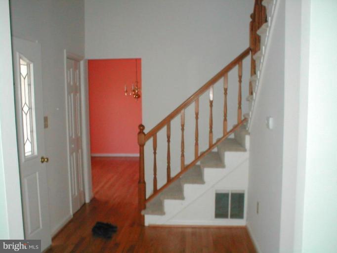 1487 Cedarhurst Road Shady Side, MD 20764 - Photo 12 of 15 Entrance / Foyer