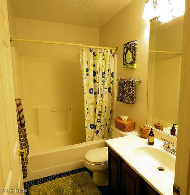 14504 Garfield Road Wakeman, OH 44889 - Photo 8 of 24 Full Bathroom