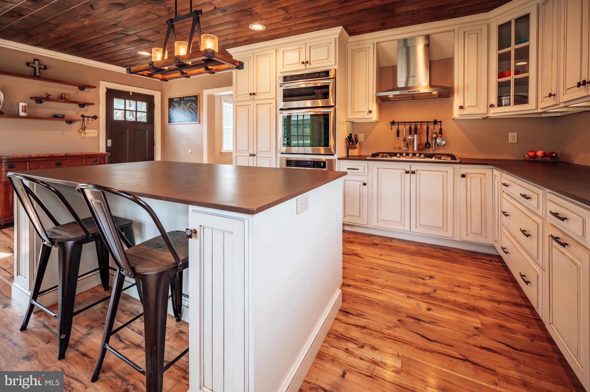 2555 Big Road Perkiomenville, PA 18074 - Photo 8 of 61