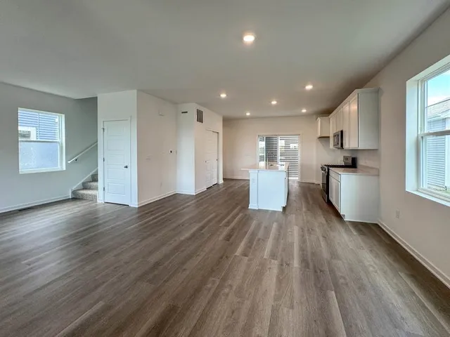 $411,990 | 547 Oak Opening Drive, Stoughton, WI 53589