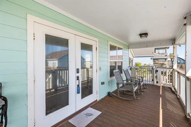 $460,000 | 12922 Buccaneer Parkway, Freeport, TX 77541