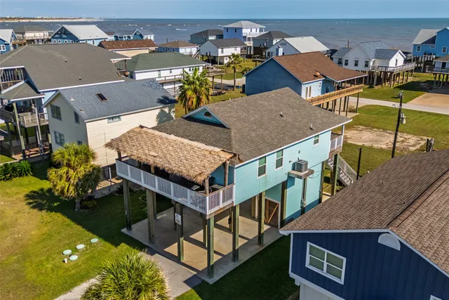 $460,000 | 12922 Buccaneer Parkway, Freeport, TX 77541