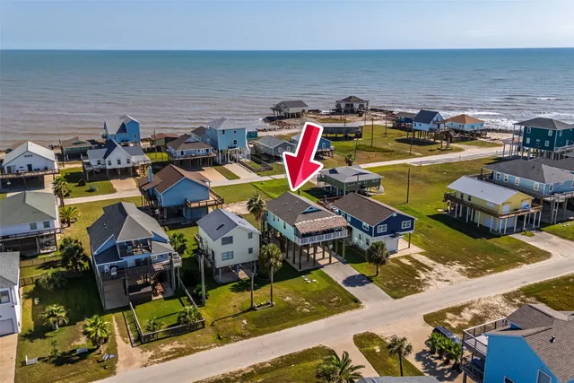 $460,000 | 12922 Buccaneer Parkway, Freeport, TX 77541