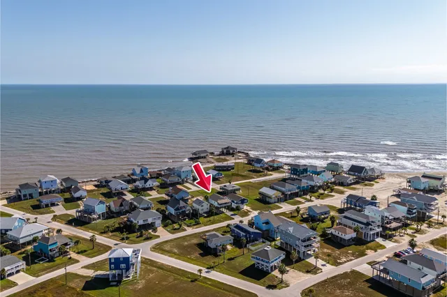 $460,000 | 12922 Buccaneer Parkway, Freeport, TX 77541