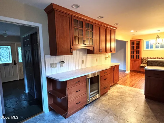 $450,000 | 102 Woodhaven Drive, Glenville, NY 12302