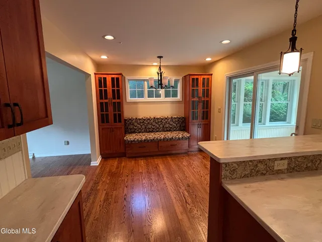 $450,000 | 102 Woodhaven Drive, Glenville, NY 12302