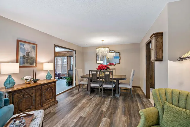 $550,000 | 16201 Hillcrest Lane, Eden Prairie, MN 55346