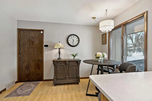 $550,000 | 16201 Hillcrest Lane, Eden Prairie, MN 55346