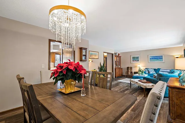 $550,000 | 16201 Hillcrest Lane, Eden Prairie, MN 55346