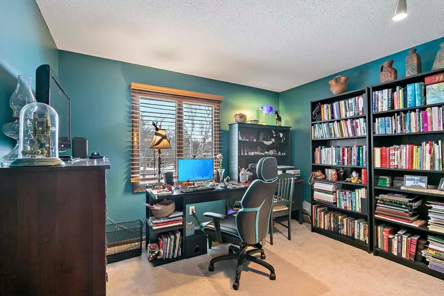 $550,000 | 16201 Hillcrest Lane, Eden Prairie, MN 55346