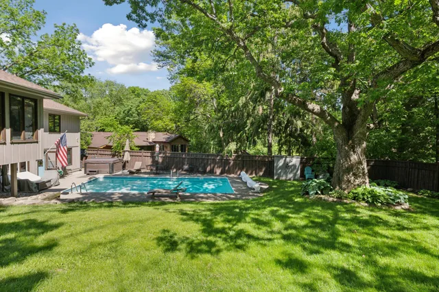 $550,000 | 16201 Hillcrest Lane, Eden Prairie, MN 55346