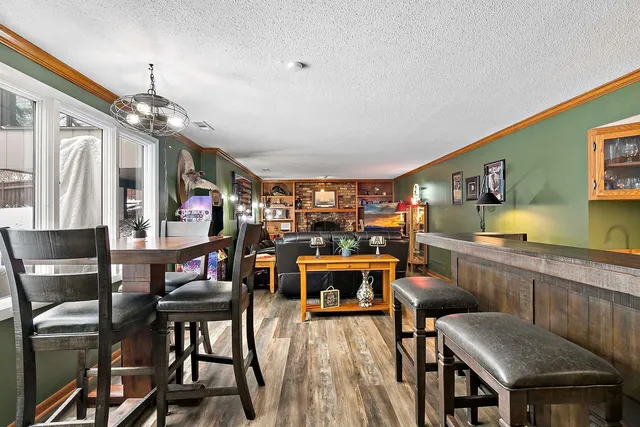 $550,000 | 16201 Hillcrest Lane, Eden Prairie, MN 55346