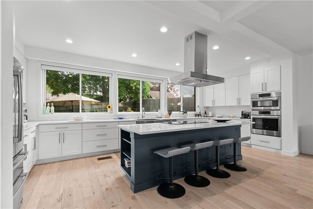 27 Weatherly Avenue Newport, RI 02840 - Photo 3 of 27