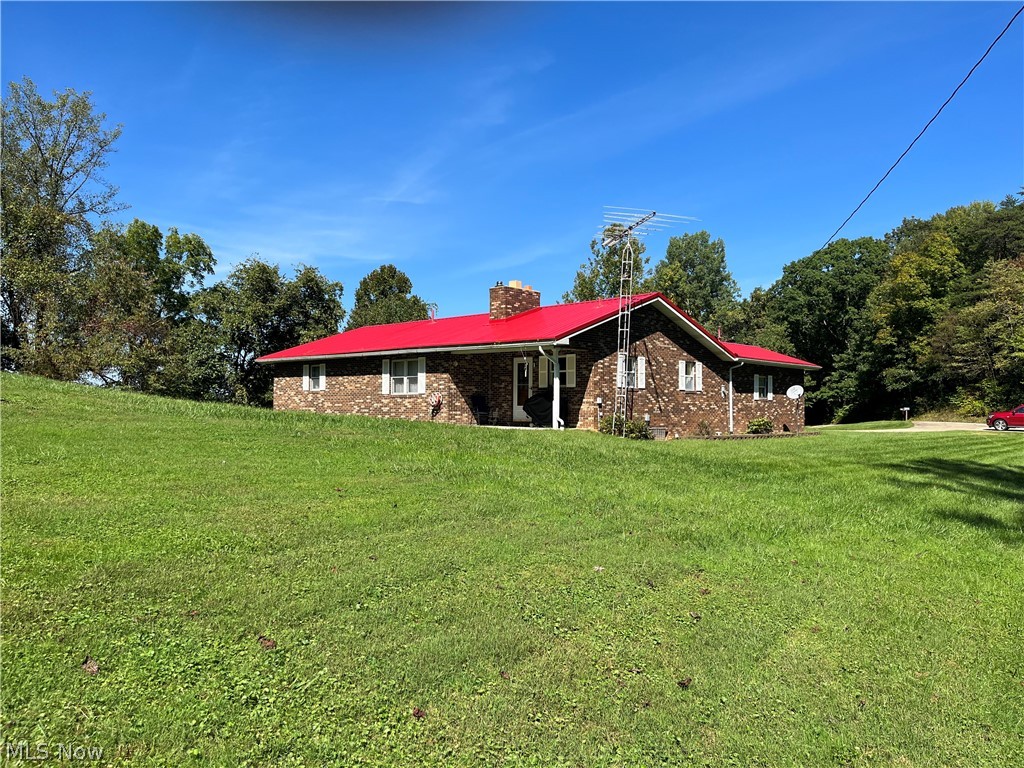 116 Nichols Road St. Marys, WV 26170 - Photo 2 of 13