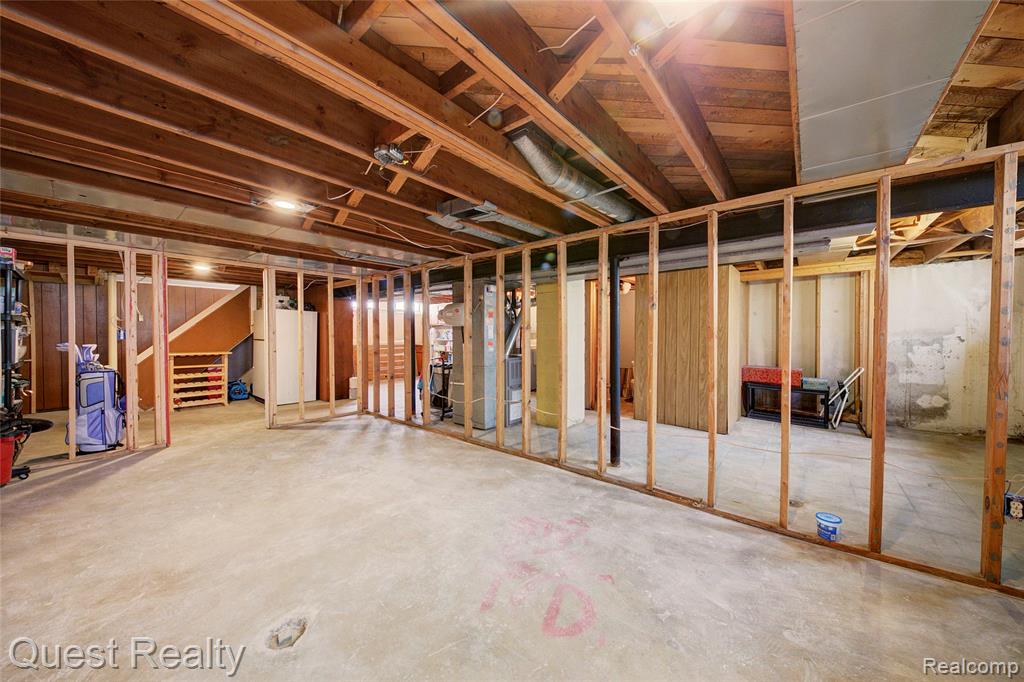 22705 Power Road Farmington, MI 48336 - Photo 28 of 33 Gallery Image 28