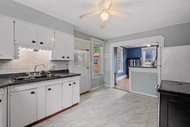 $350,000 | 376 Portland Street, St. Johnsbury, VT 05819