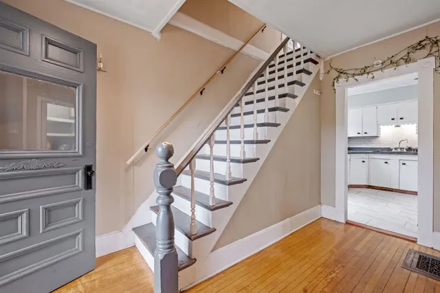 $350,000 | 376 Portland Street, St. Johnsbury, VT 05819