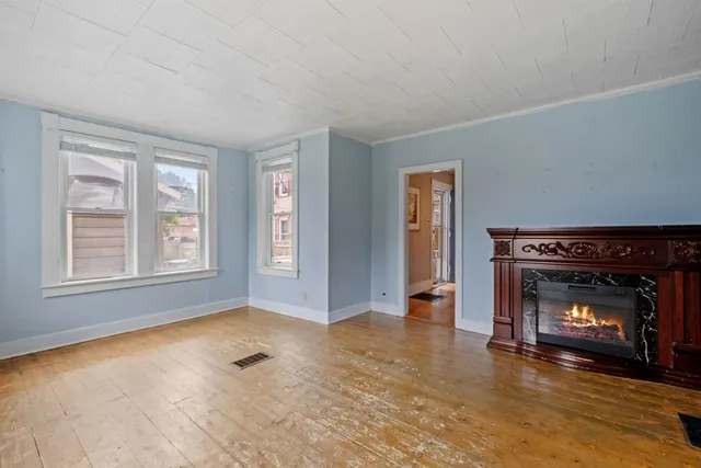 $350,000 | 376 Portland Street, St. Johnsbury, VT 05819