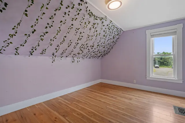 $350,000 | 376 Portland Street, St. Johnsbury, VT 05819