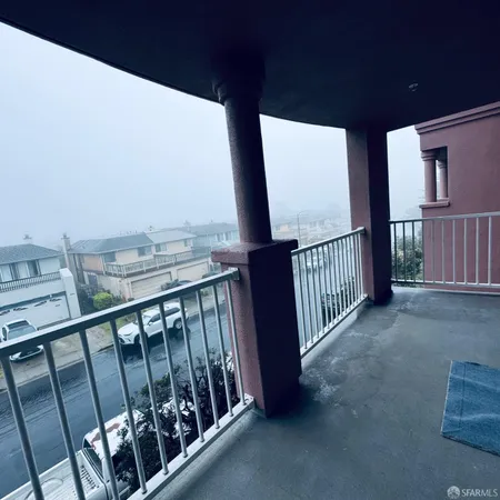 $699,000 | 3885 Carter Drive, Unit 202, South San Francisco, CA 94080