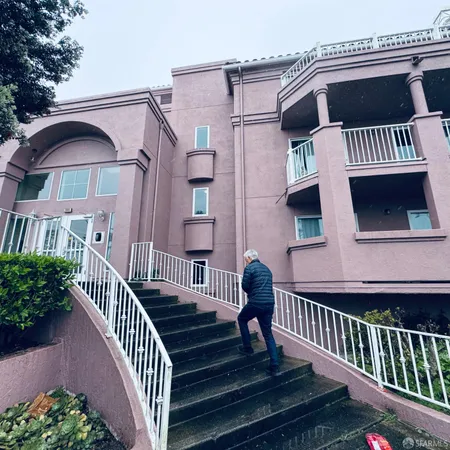$699,000 | 3885 Carter Drive, Unit 202, South San Francisco, CA 94080