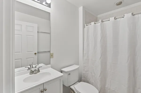 $380,000 | 245 Broadway, Unit 202, South Portland, ME 04106