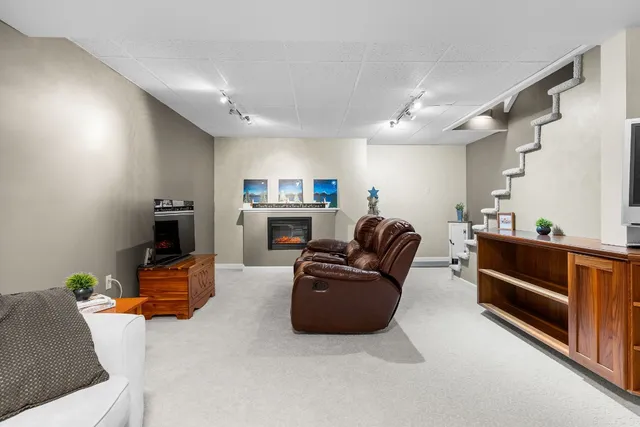 $359,900 | 9 Standish Drive, Apalachin, NY 13732