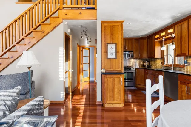 $359,900 | 9 Standish Drive, Apalachin, NY 13732