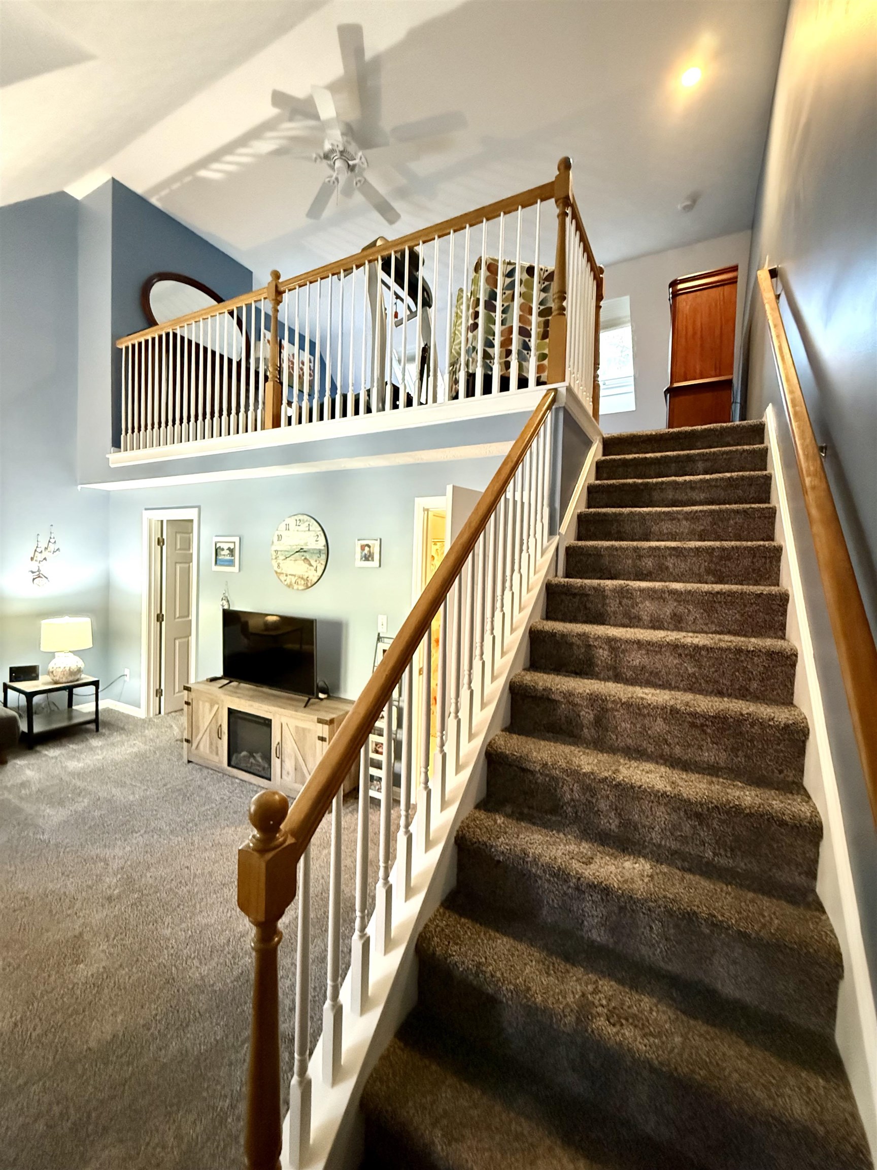 32 Preston Field Road Nashua, NH 03064 - Photo 4 of 30