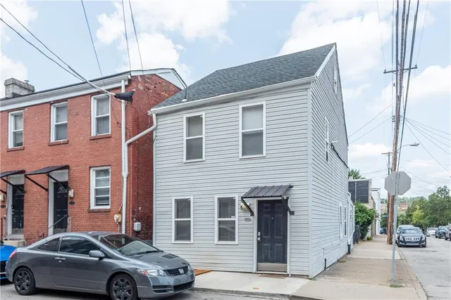 $1,595 | 1519 Bingham Street, Pittsburgh, PA 15203