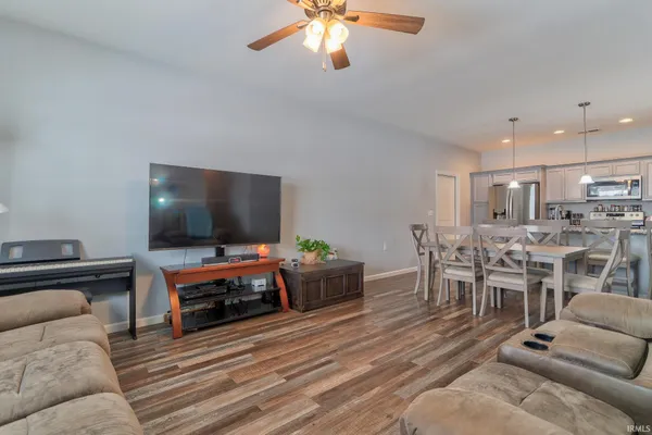 $247,500 | 2645 Orleans Trace, Evansville, IN 47715