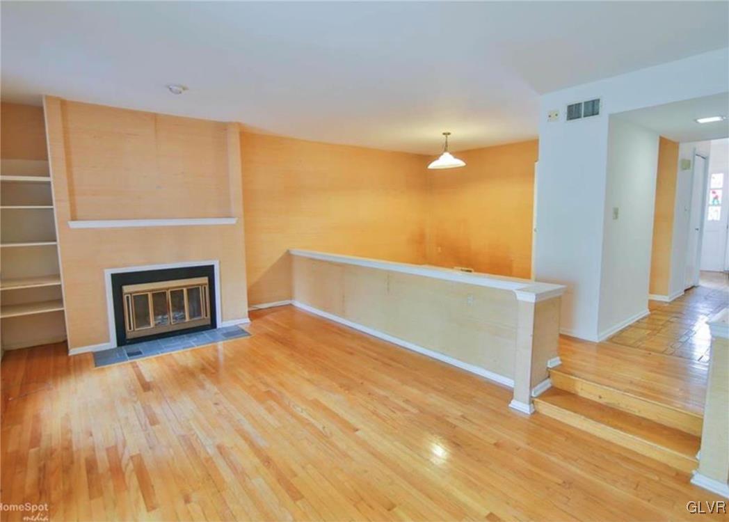 178 Springhouse Road Allentown, PA 18104 - Photo 4 of 14 Gallery Image 4