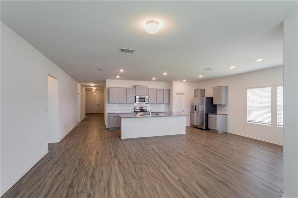 713 Mallow Road Leander, TX 78641 - Photo 9 of 32