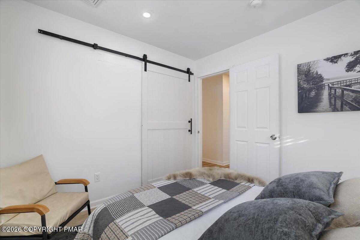 110 Linden Loop Pocono Summit, PA 18346 - Photo 27 of 55 18-RBP50471