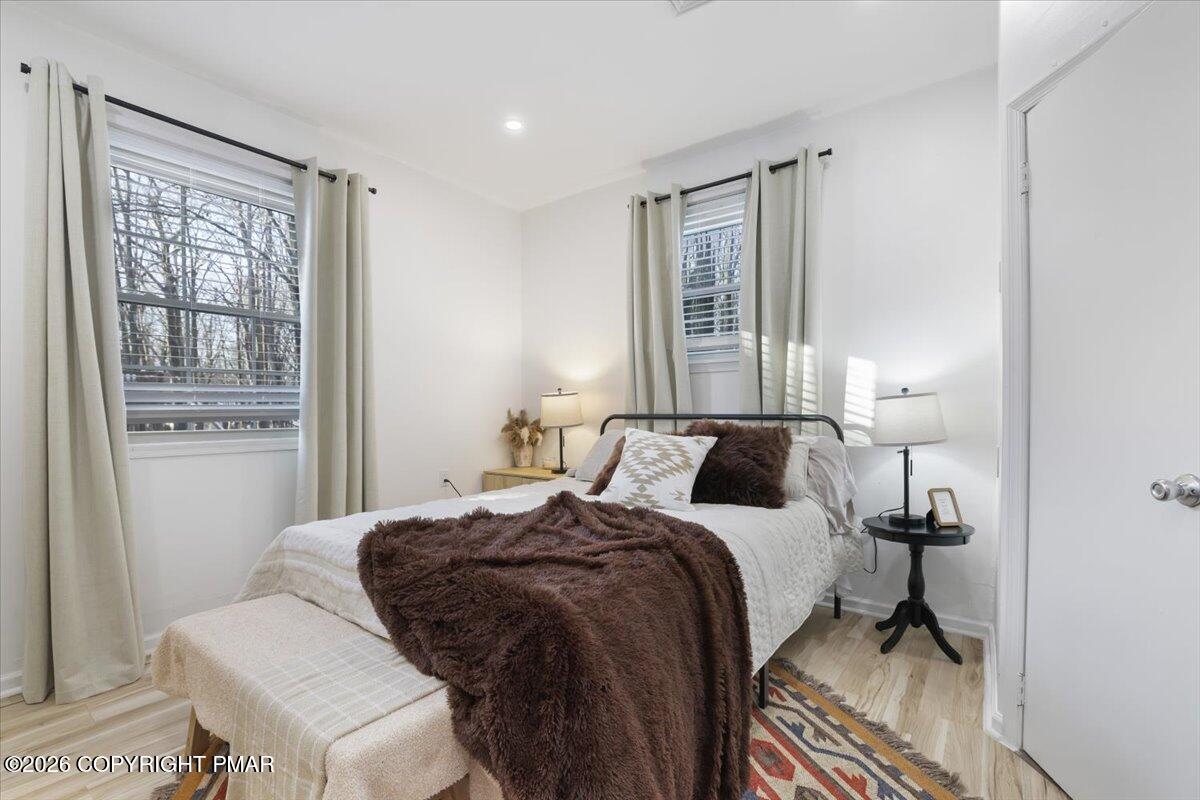 110 Linden Loop Pocono Summit, PA 18346 - Photo 34 of 55 26-RBP50426