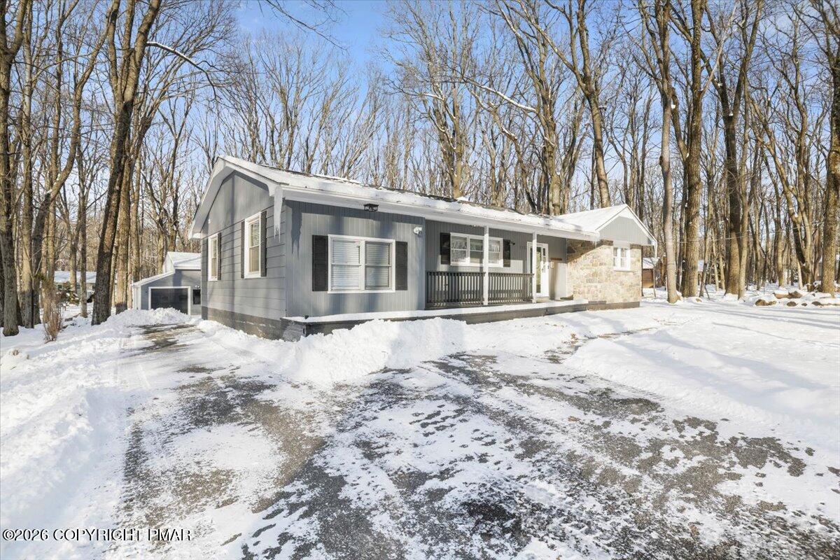 110 Linden Loop Pocono Summit, PA 18346 - Photo 40 of 55 49-RBP50275