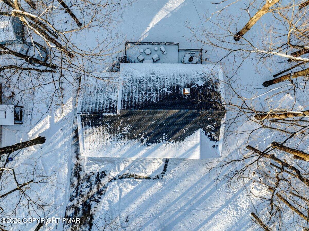 110 Linden Loop Pocono Summit, PA 18346 - Photo 49 of 55 61-DJI_20260120154542_0630_D