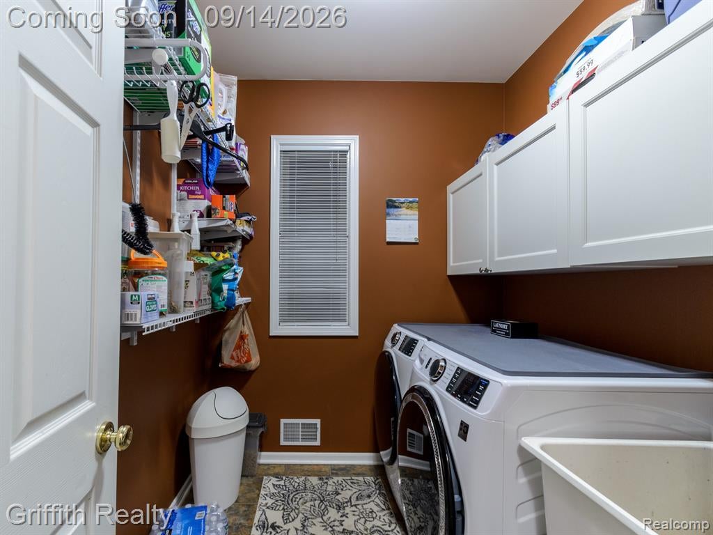 10183 Silver Lake Road Brighton, MI 48116 - Photo 10 of 25 Gallery Image 10