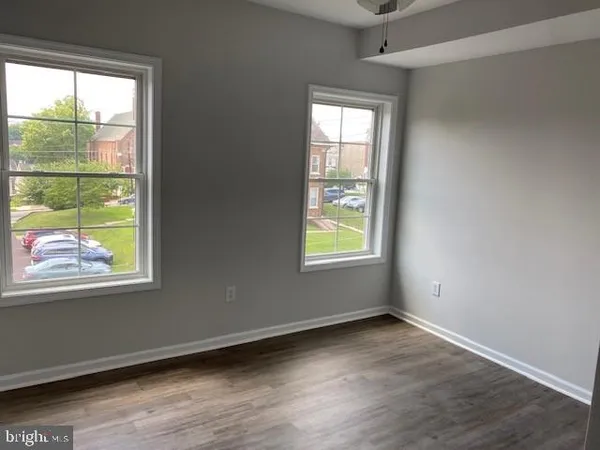 $2,400 | 135 Prospect Street, Unit 303, Phoenixville, PA 19460