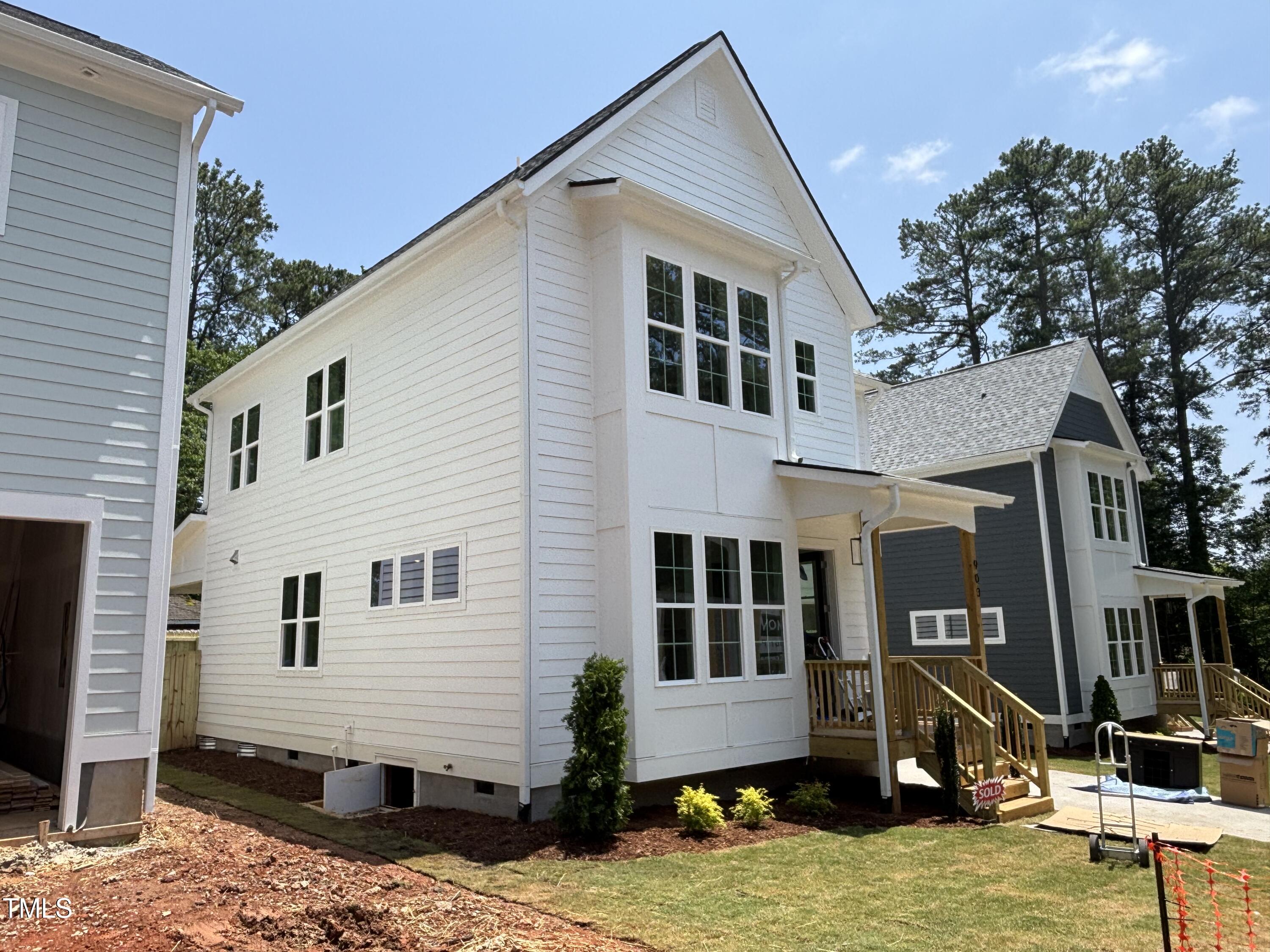 903 Deboy Street Raleigh, NC 27606 - Photo 4 of 4 IMG_0912