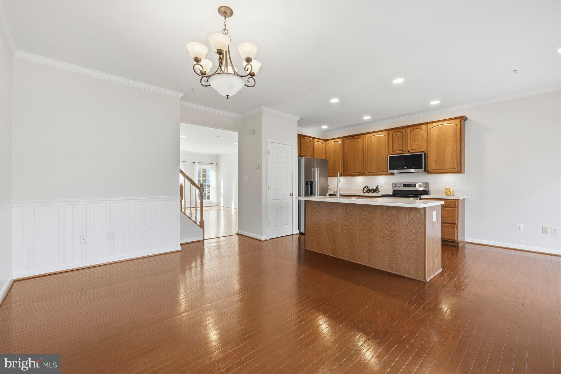 2640 Streamview Drive Odenton, MD 21113 - Photo 12 of 73 Dining Area & Kitchen