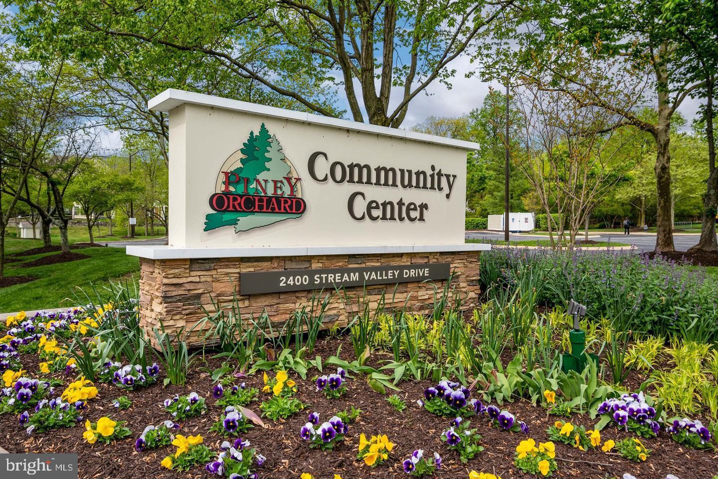 2640 Streamview Drive Odenton, MD 21113 - Photo 49 of 73 a sign on the side of a road