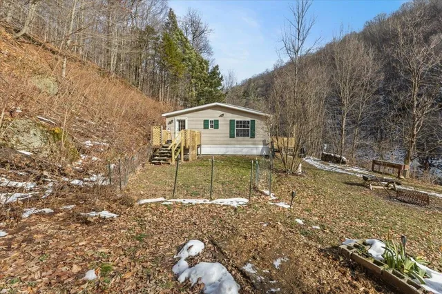 $259,900 | 3779 Big Hollow Road, Starksboro, VT 05487